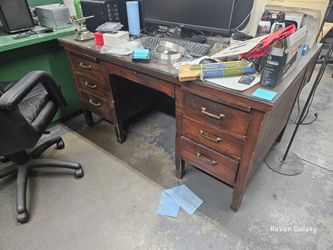Vintage Solid Wood Executive Desk with Glass Top – 60" Double Pedestal