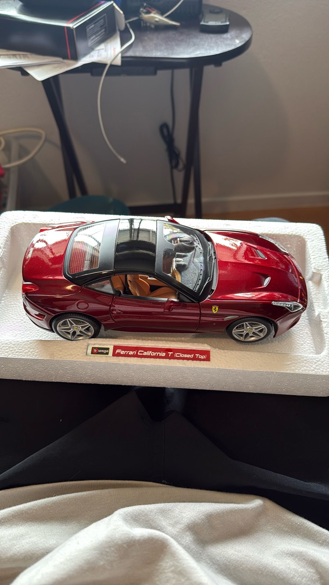 Ferrari california 1/18 Signature Series