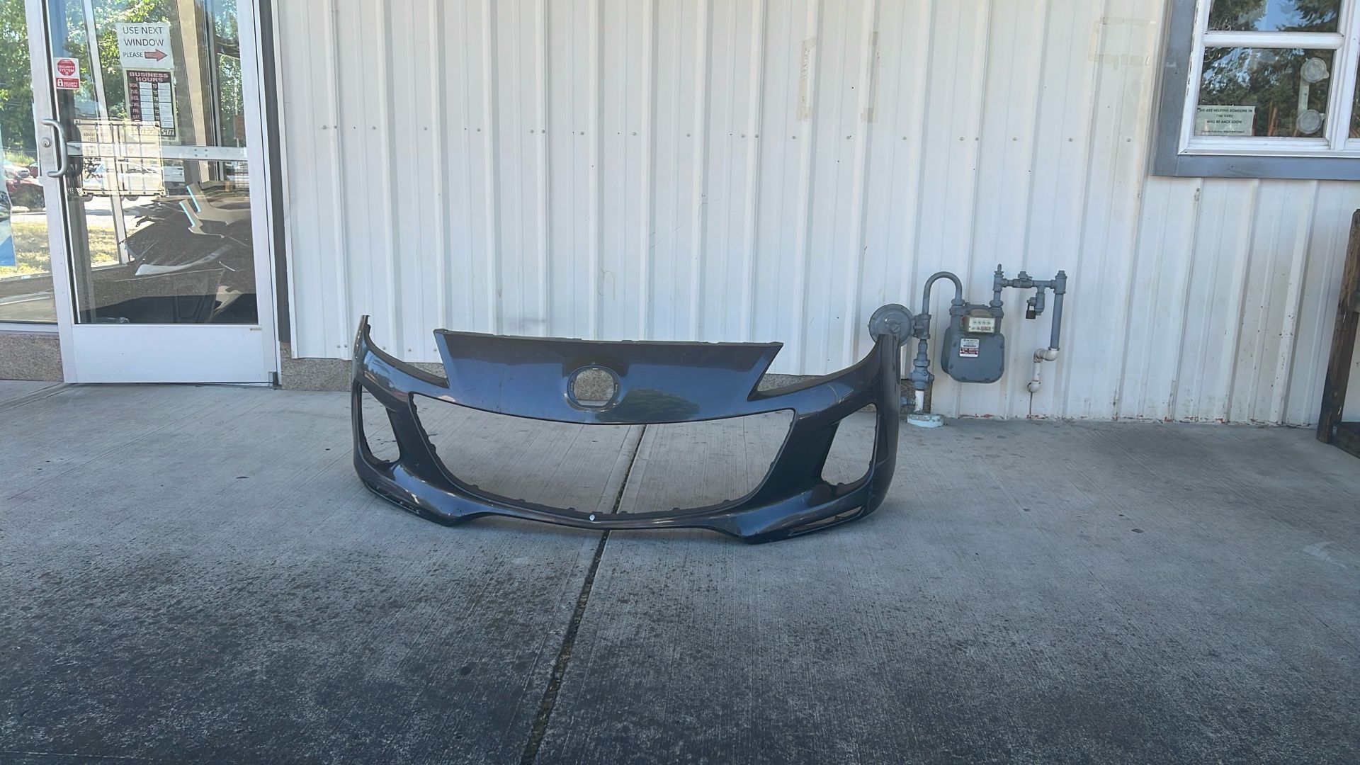 2012 To 2013 Mazda 3 Front Bumper #B639 MA1000 235