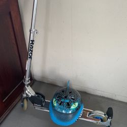 Razor Scooter + Helmet 