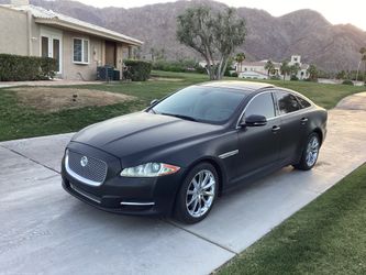 2011 Jaguar XJ-Series