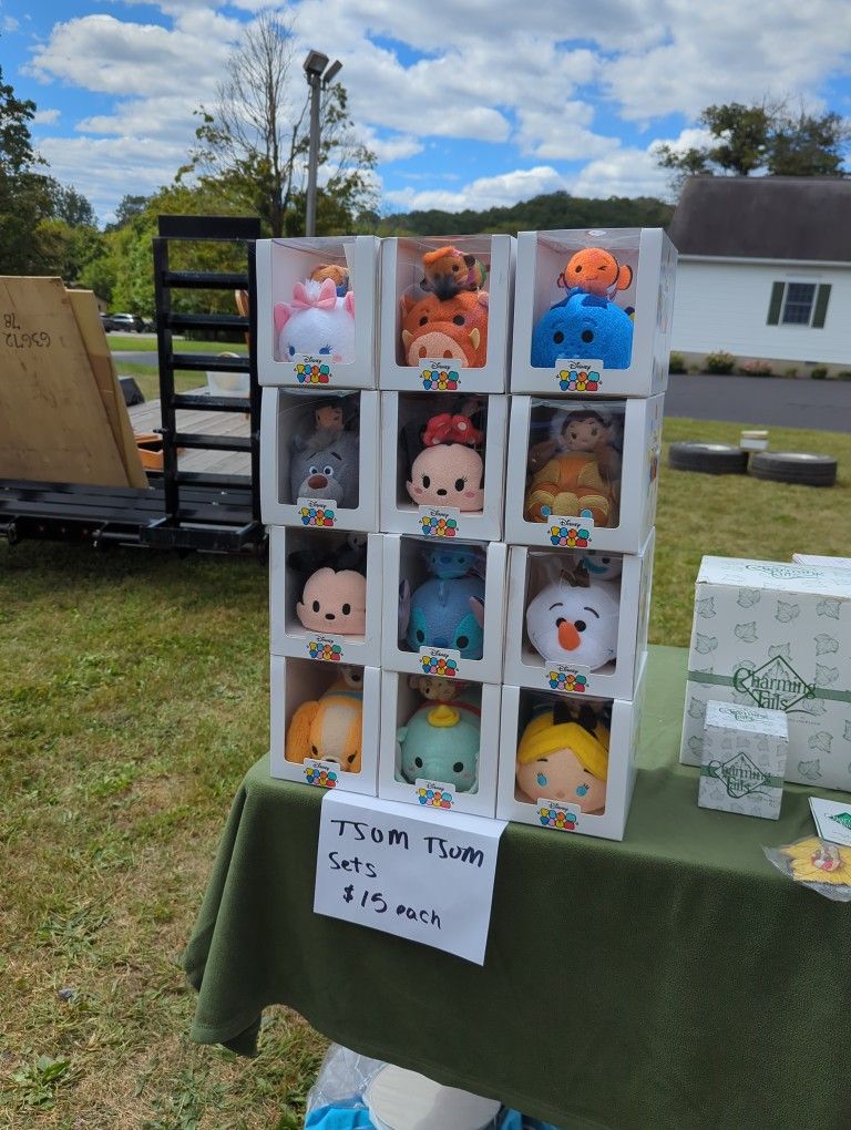 Disney Tsum Tsum Boxed Sets