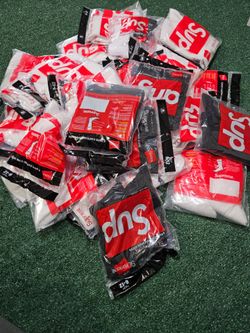 Supreme sucks