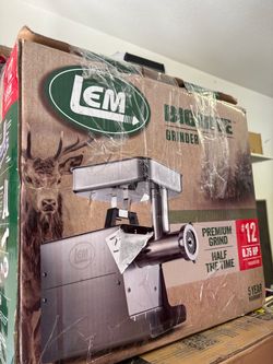 LEM Big Bite #12 Meat Grinder 0.75 HP
