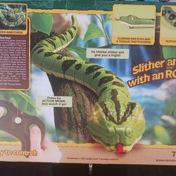 R/C SNAKE GREEN ANACONDA