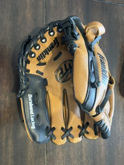 Franklin glove