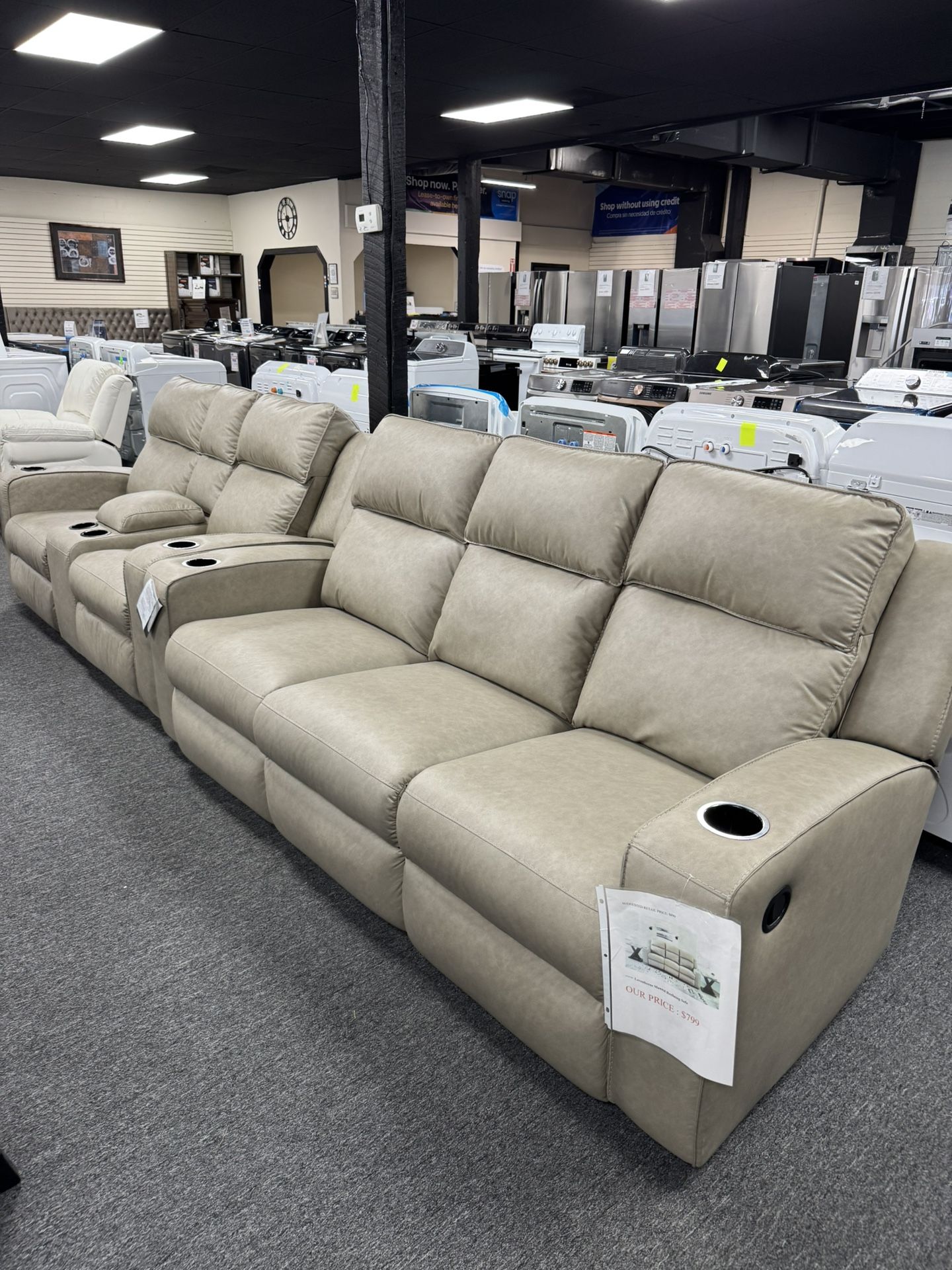 Recliner Leather Sofa & Loveseat. 🚚WE DELIVER 🚚