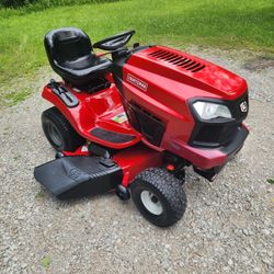 Craftsman Riding Lawn Mower 46 inch deck Hydrostatic