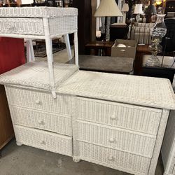 White wicker bedroom set