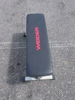 Weider flat bench used on good condition. Located below 31705 Wesley Chapel blvd Fl 33543 Storage Mart