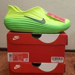 Nike Reactx Rejuven8  Size. 10