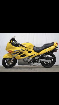 Left Front turn signal 2002 Suzuki Katana