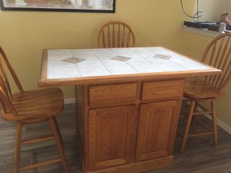 Kitchen island table with 4 Chairs and storage