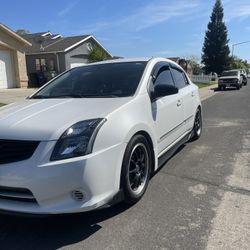 Nissan 2010 Sentra