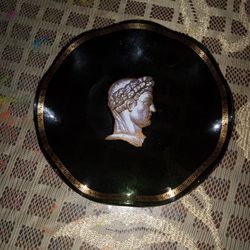 Vintage Black And Gold Caesar Plate Ruffled