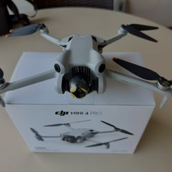 DJI Mini 4 Pro Fly More Combo + RC 2 + Wide-Angle Lens + Never Flown