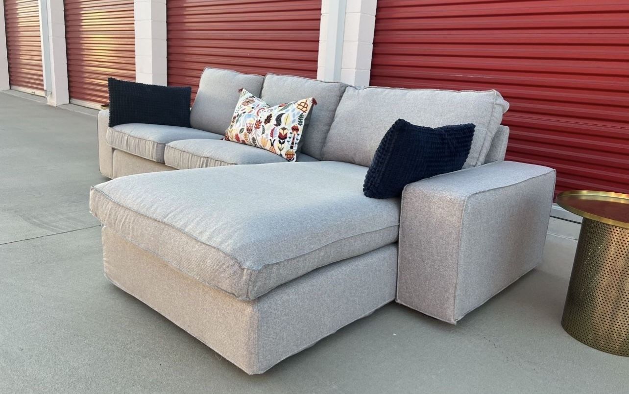 Chaise lounge sectional sofa Reversible chaise | Delivery Available
