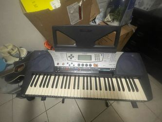 Yamaha Keyboard