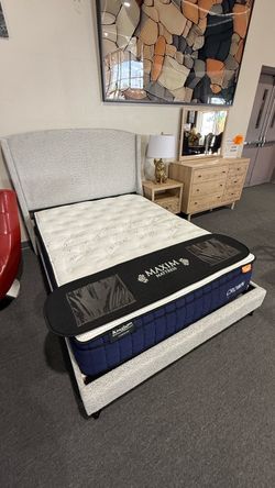 4 PC FULL BEDROOM SET CLEARANCE FREE MATTRESS