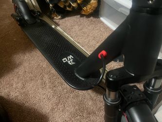 Electric scooter
