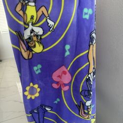 Looney Tunes Throw