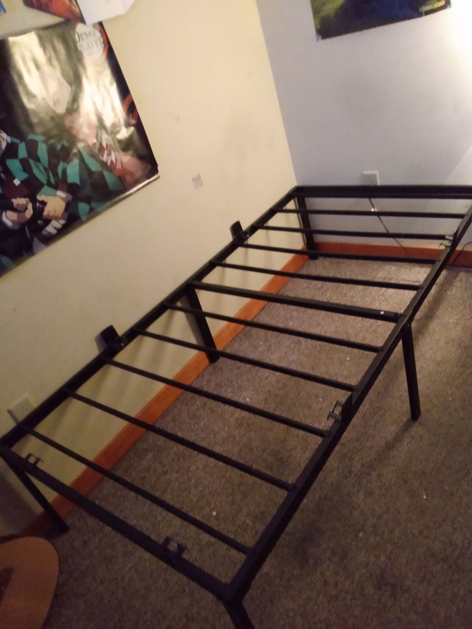 Twin Frame