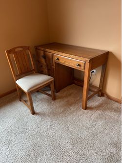 Desk & Chair