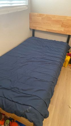Twin Bed