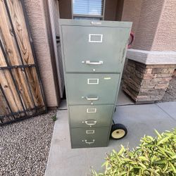 4 Drawer Filing Cabinet 