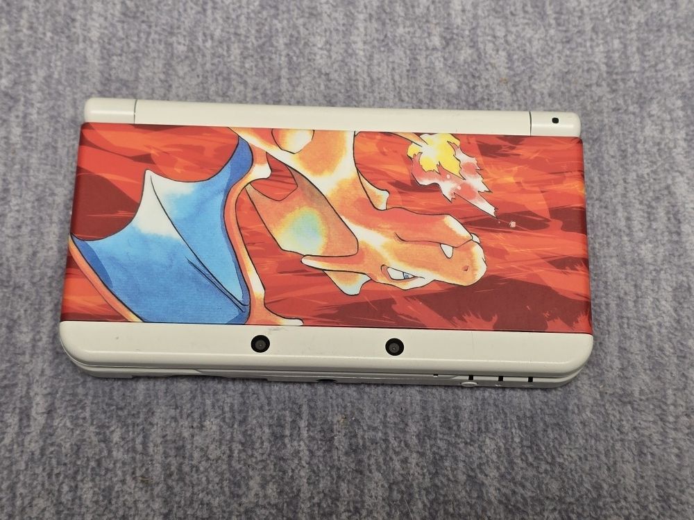New Nintendo 3DS Handheld Console Only KTR-001 Pokemon 20th Anniversary