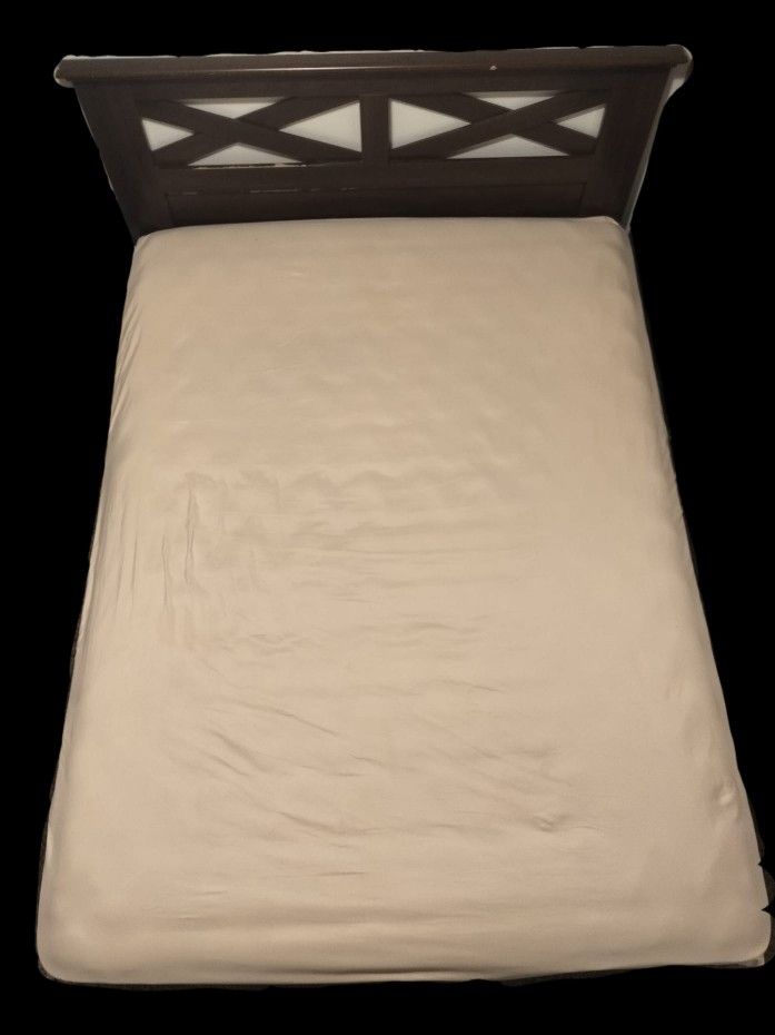 Queen Size Bed