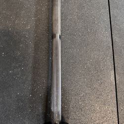 7ft Olympic Barbell (45lb / 20kg) – Great Condition