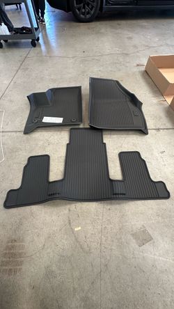 OEM 2024-2027 GMC Acadia Floor Liners