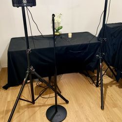 On-Stage Mic Stand MS9212 Heavy-Duty Low Profile Microphone Stand with 12" Base, Black