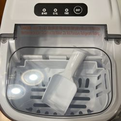 Countertop Icemaker