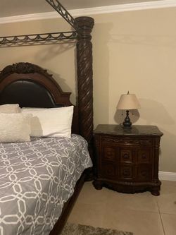 King size bedroom set