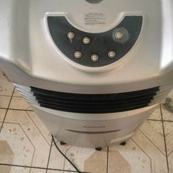 Honeywell PORTABLE AIR CONDITIONER 