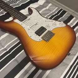 Vintage V6 Reissued - Limited Edition Maple Veneer 