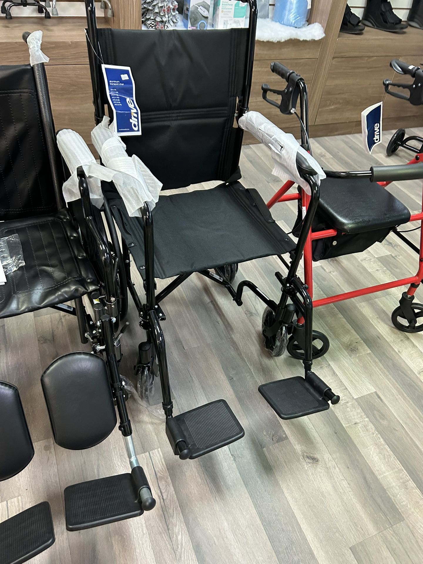Lightweight Aluminum Transport Wheelchair. Financing Available ✅