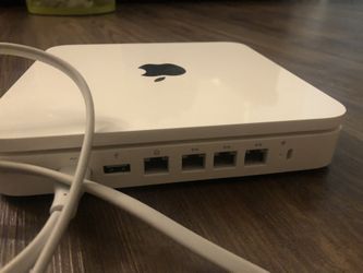 Apple AirPort Extreme Base Station