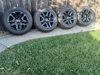For Sale a Set Of 4 rims and tires