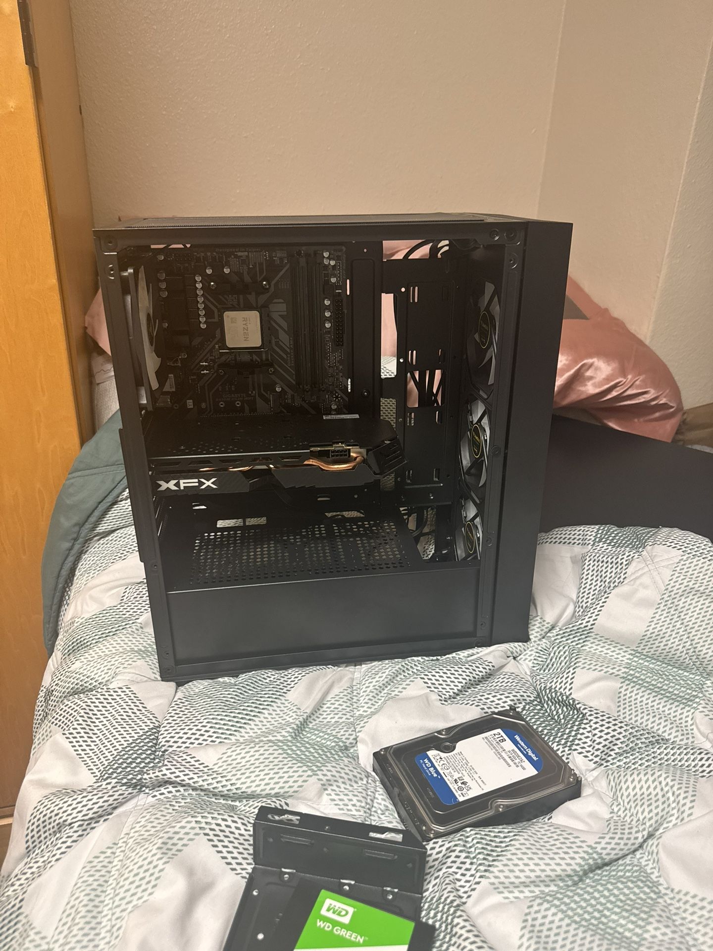 Brand New Just Built Water cooled Gaming Pc