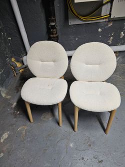 Set of 2 Boucle Dining Chairs with Wood Legs