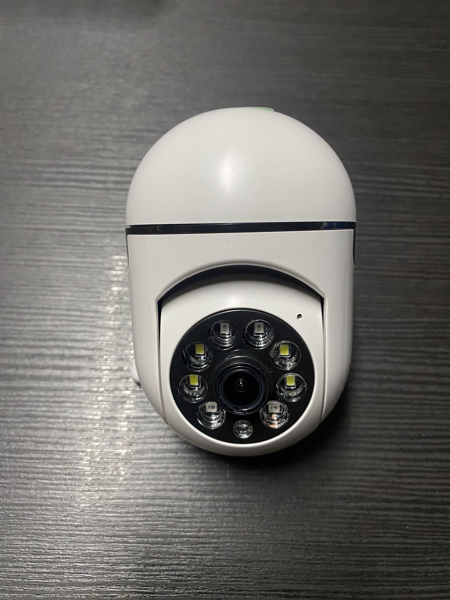 Wireless Network Camera (Two-Way Audio, Mobile Viewing & Control, Motion Detect)