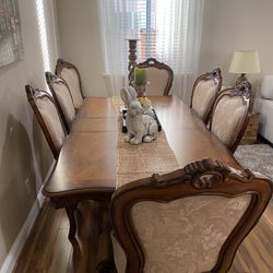 Traditionally Diner Room Table 
