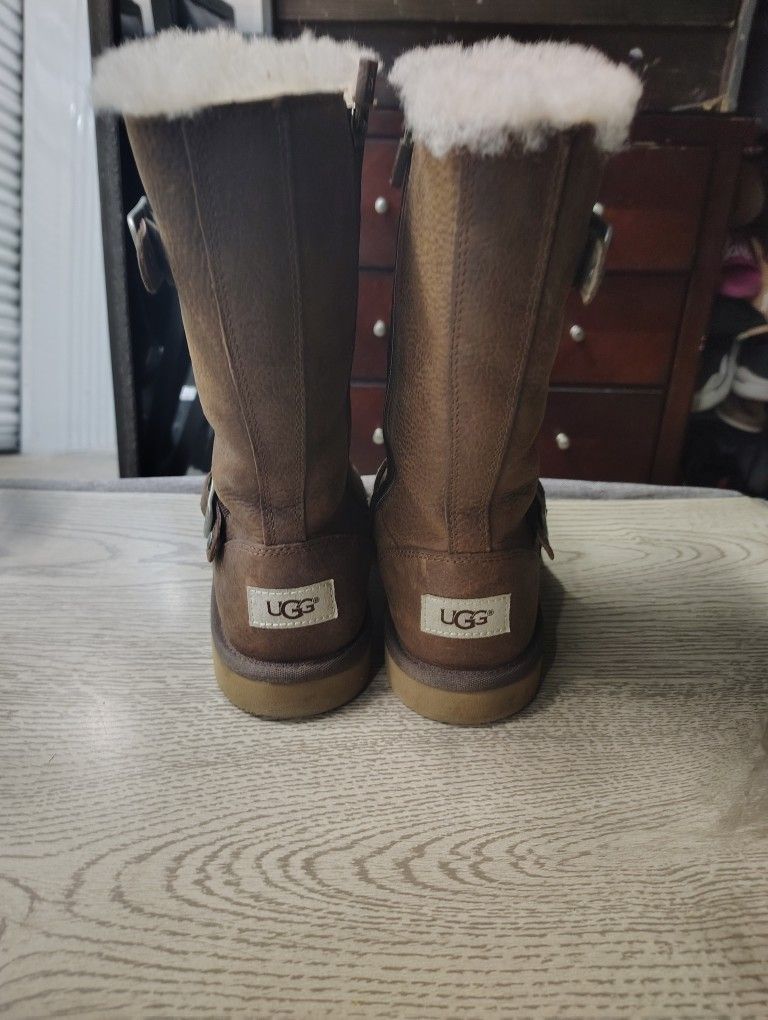 Girl UGG Boots