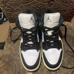 Women Jordan 1