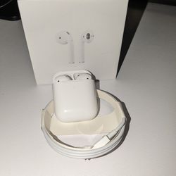 Airpods 2, Charger, Case