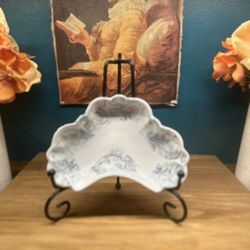 Vintage John Maddock & Sons Royas Vitreous Dish