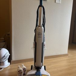 Hoover Power Dash Hardwood Floor Cleaner / Vacuum